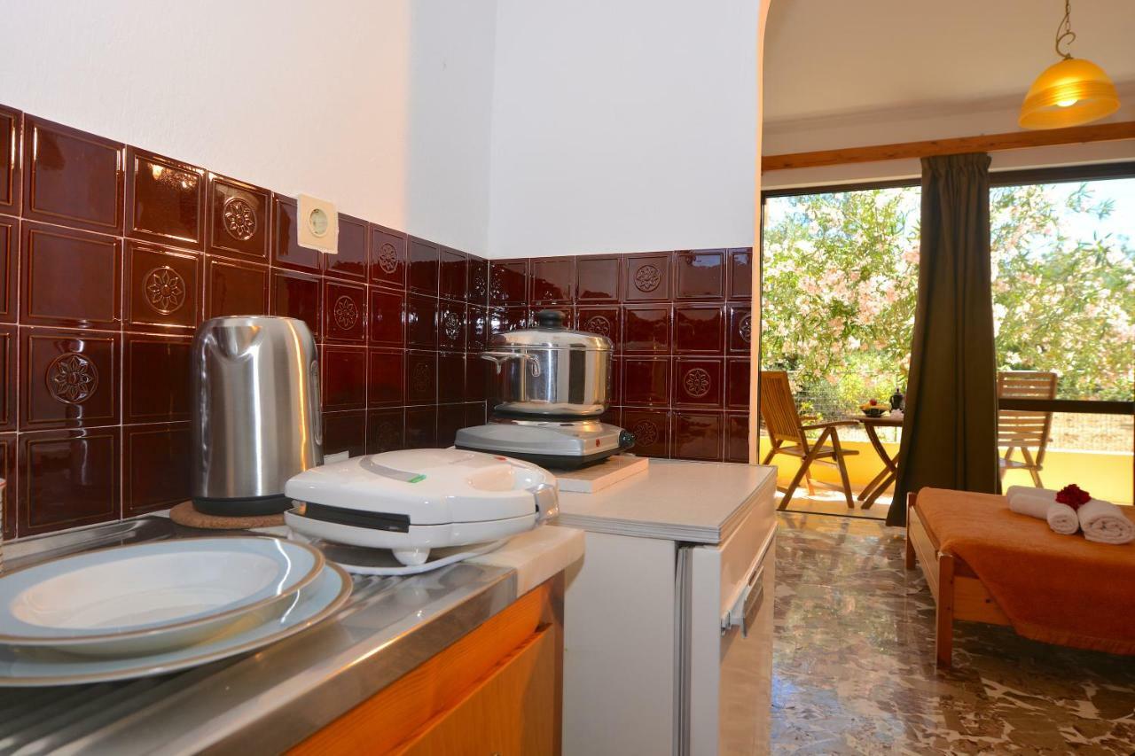 Alexandra Apartments Μελίκια Εξωτερικό φωτογραφία